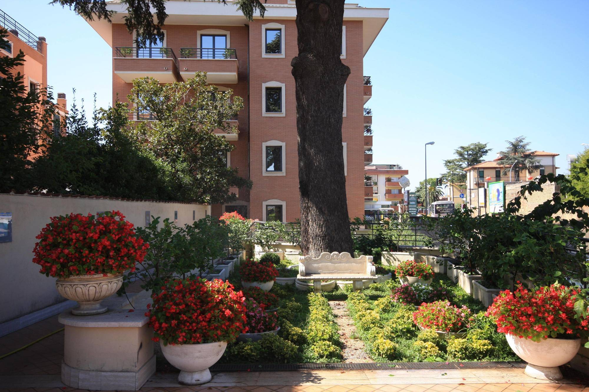 Garner Hotel Rome Aurelia By Ihg Roma Ngoại thất bức ảnh